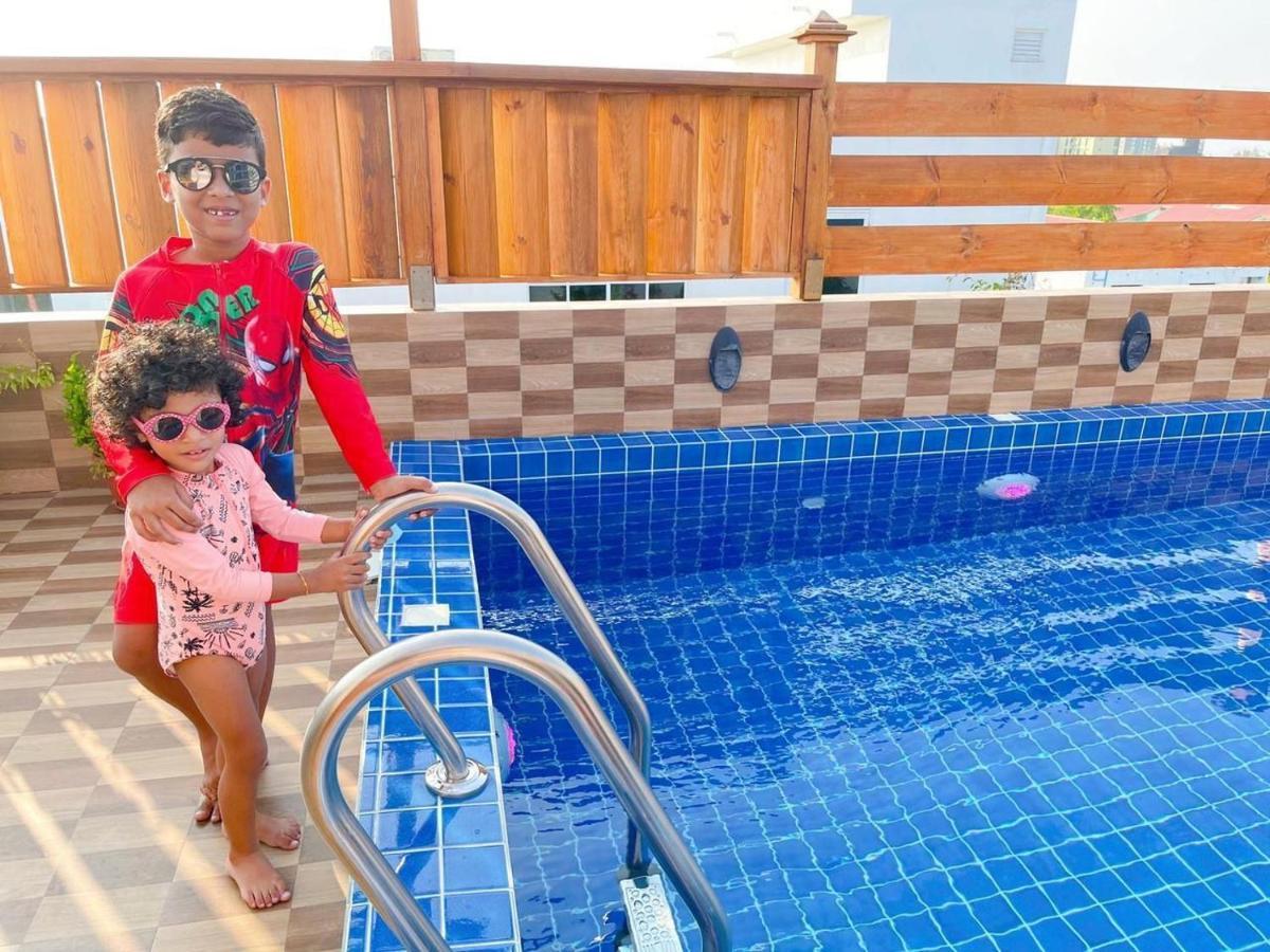 White Beach Holiday At Hulhumale' Extérieur photo